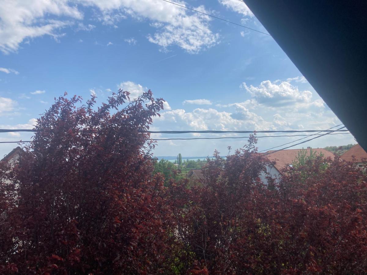 Karadi Apartman Zánka Dış mekan fotoğraf